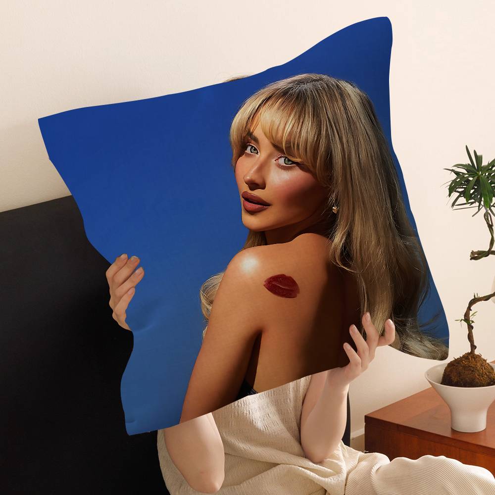 Poduszki dekoracyjne z persona – Hot Home Of Textiles recenzja i cena
